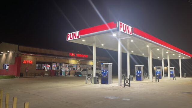 Punj Truck Stop & Indian restaurant